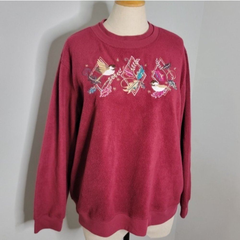 Tradition Winter XL Embroidered Red Fleece Crewneck Pullover Sweater